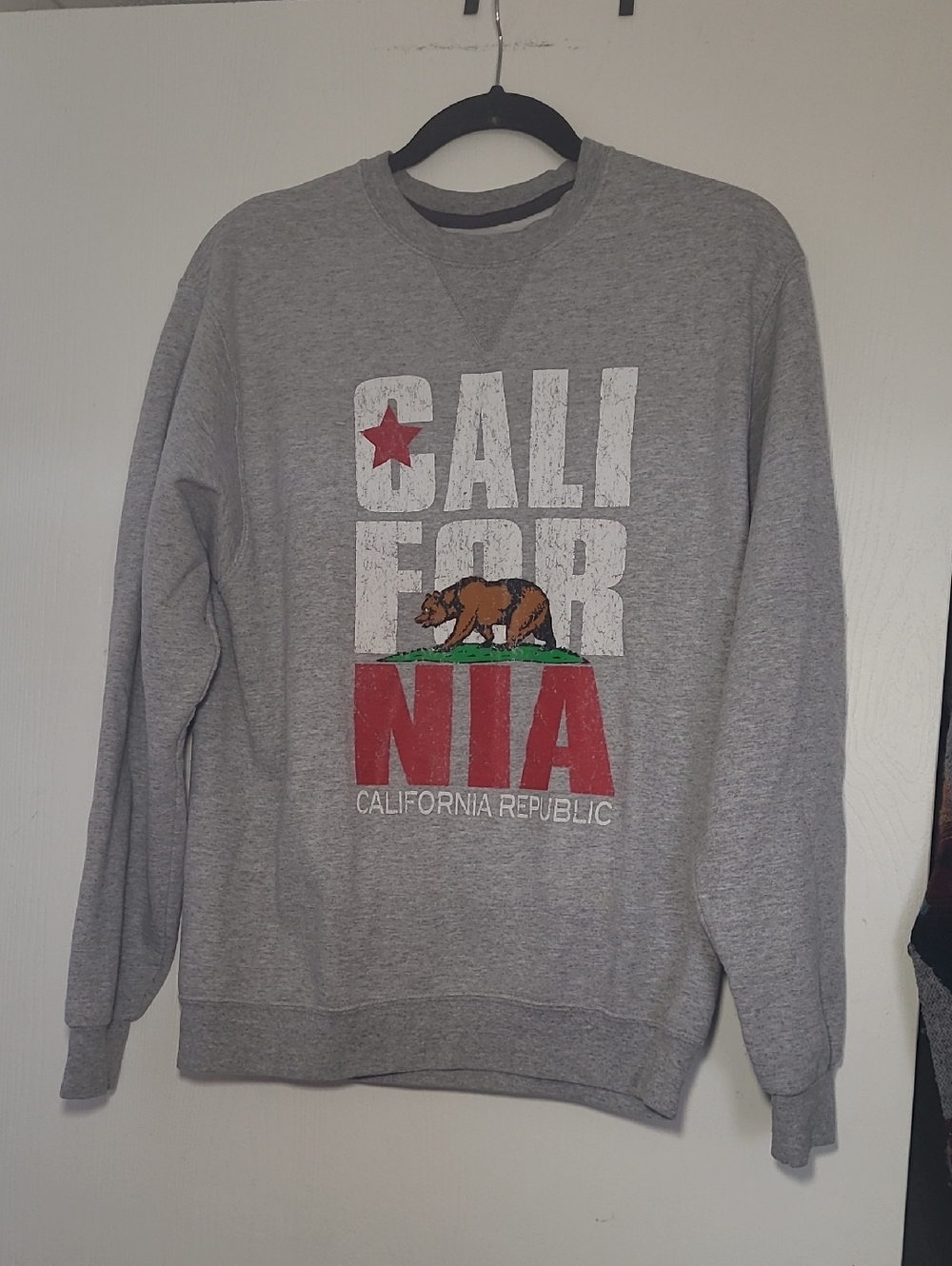 California Republic Grey Pullover Sweatshirt